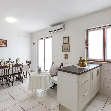 Amazing Home In Katuni Katuni