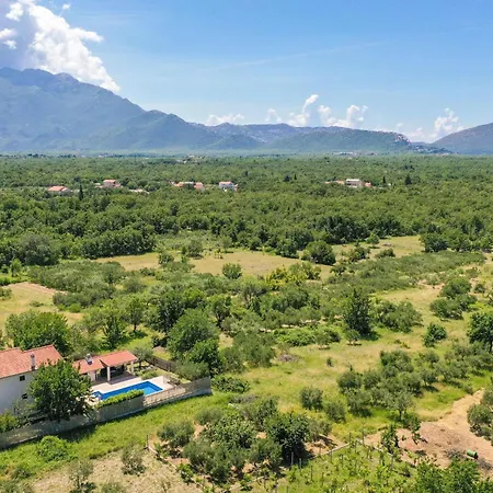 Amazing Home In Katuni